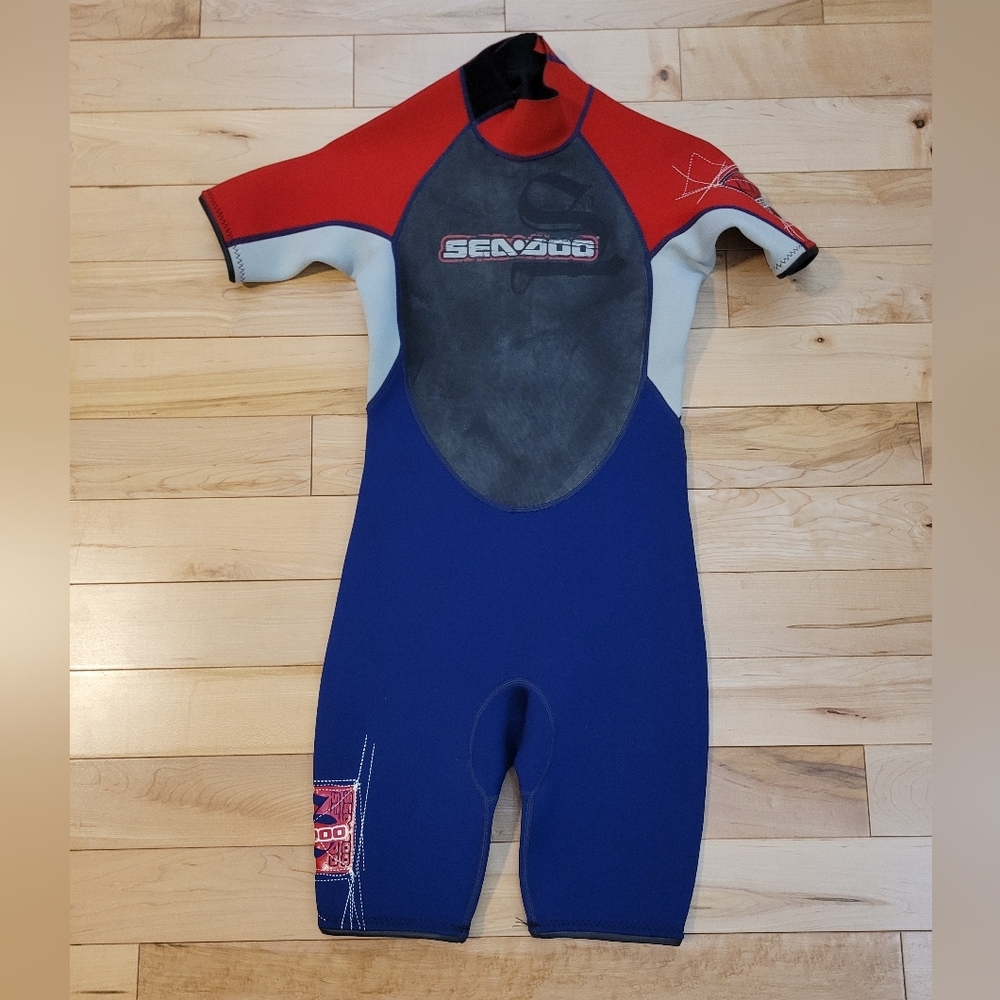 Seadoo Youth Size 12 Red and Blue Short Sleeve Wetsuit